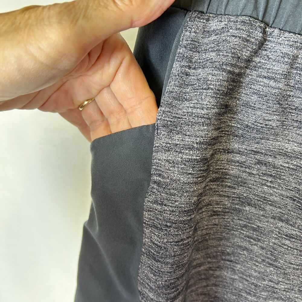 Athleta Excursion Heathered Gray Drawstring Activ… - image 6